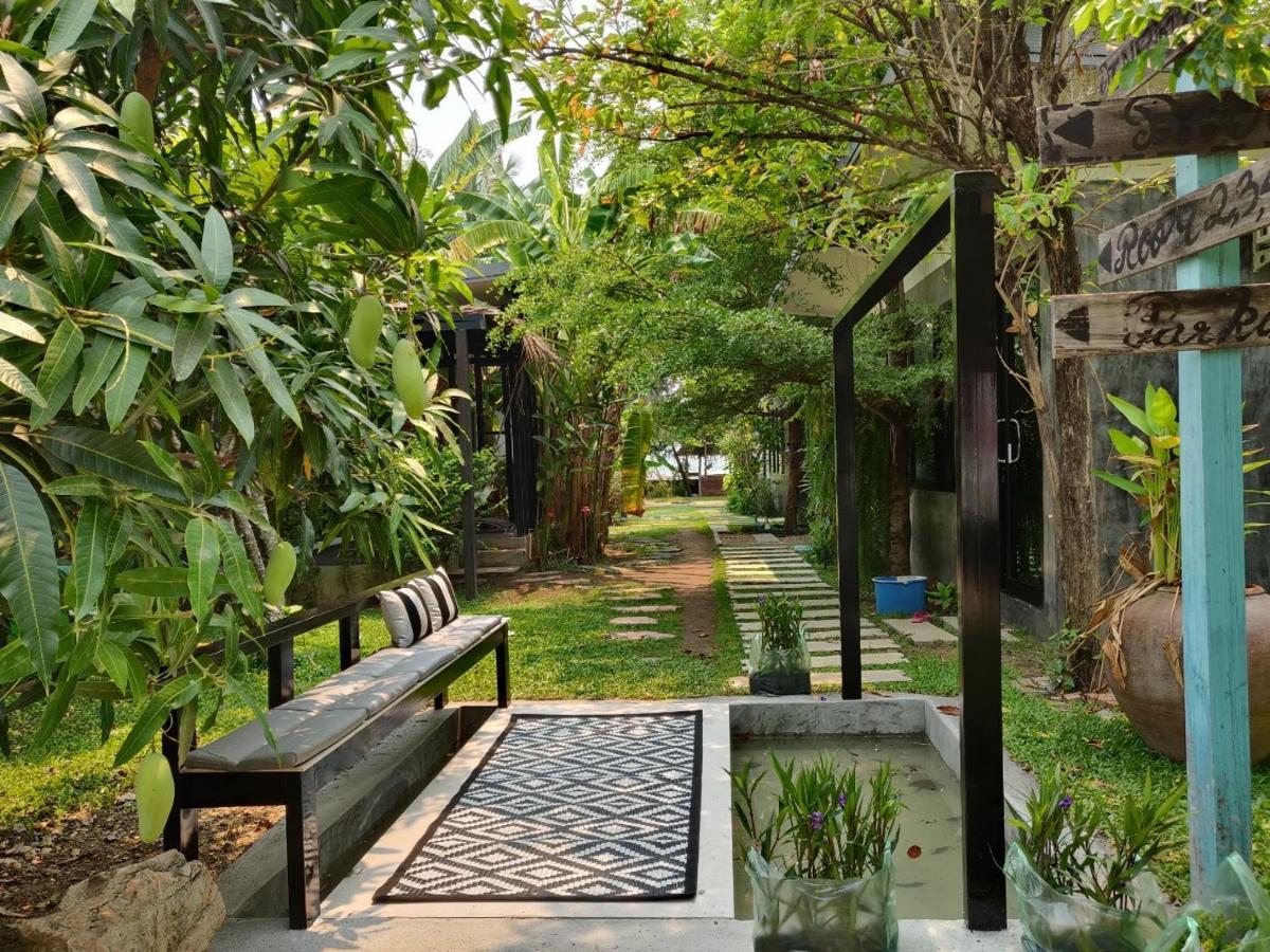 Coco Coozy Kanchanaburi Exterior foto